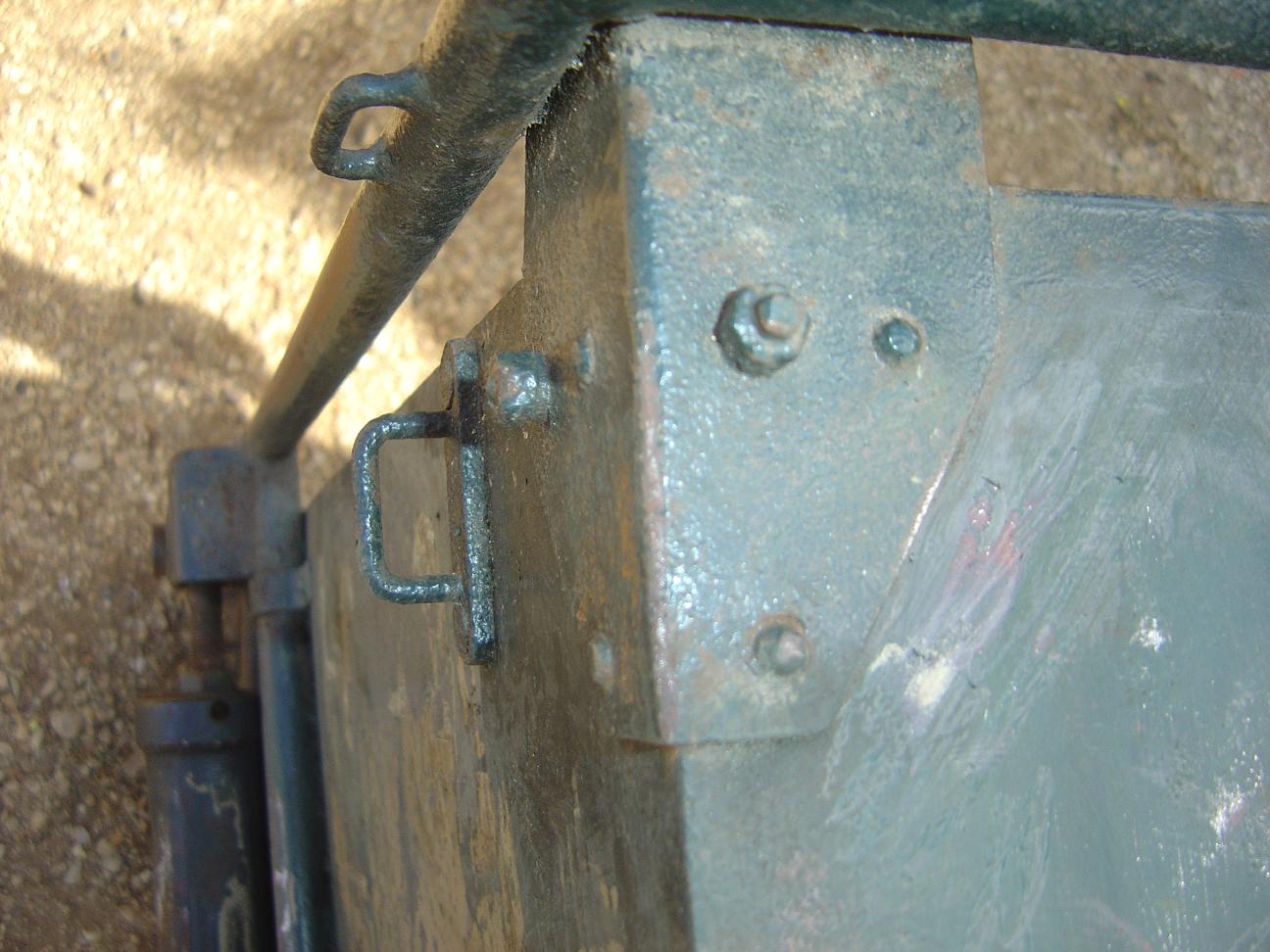 Kastengestell aus Stahlrohr zweite Ausführung vereinfacht